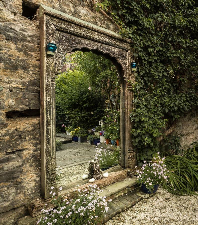 Sacred Garden Retreat Apartment Glastonbury Exterior foto